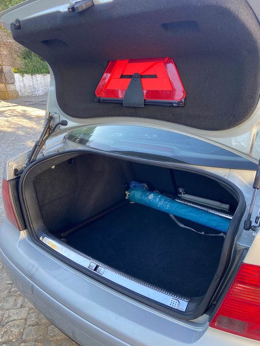 VW Bora 1.6 gasolina