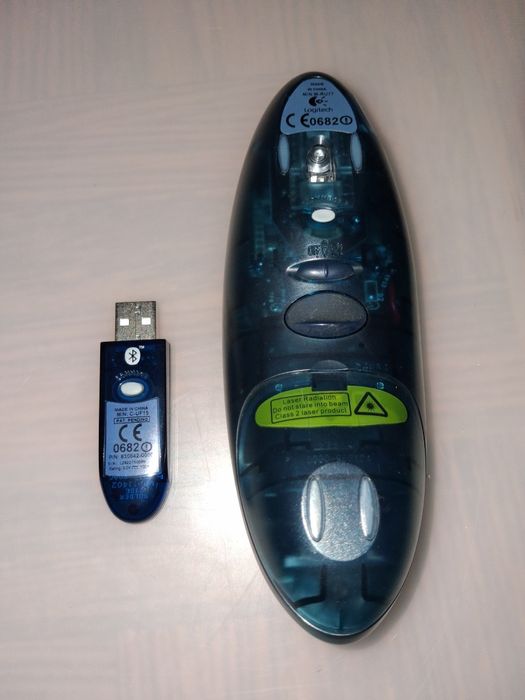 Rato para PC Logitech sem Fios e Bolsa