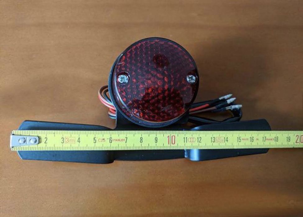 Farolim LED traseiro novo para moto cafe racer