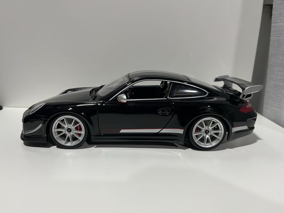Porsche 911 GT3 RS 4.0 1:18 (Descrição)