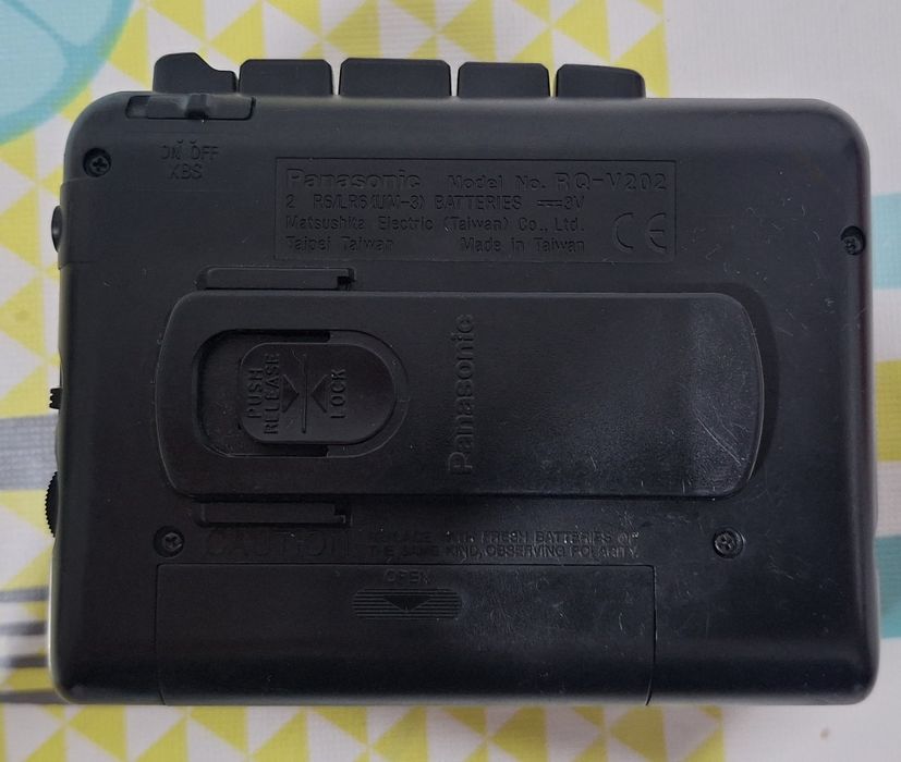 Walkman Panasonic RQ-V202 - Rádio Cassette
