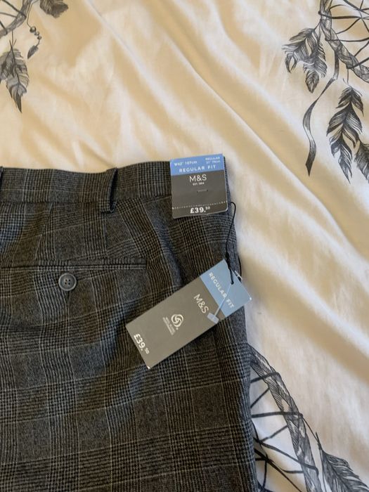 Нові чоловічі класичні штани Marks & Spencer в клітинку, Regular Fit