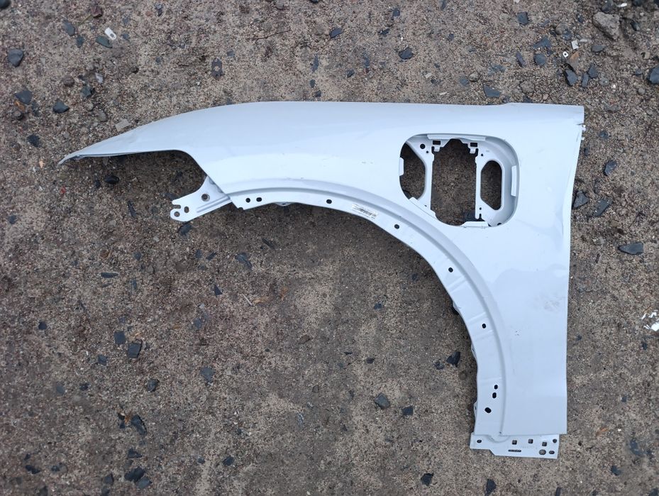 Крыло переднее левое Ford Mustang Mach-E от 2019-г. Оригинал