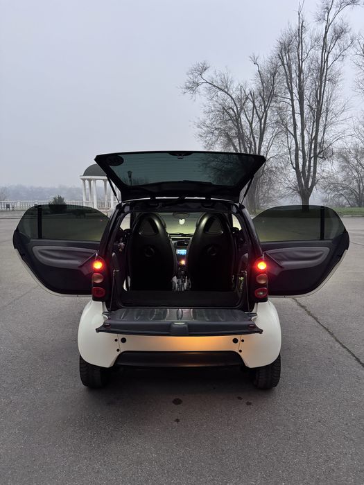 Smart fortwo 2004 року