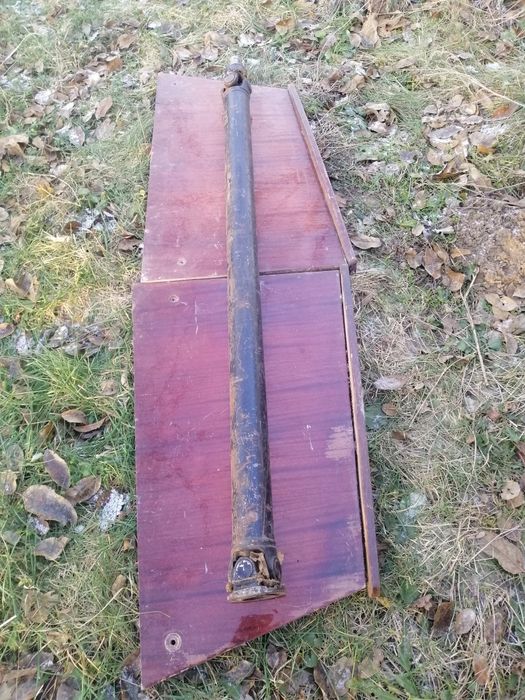 Продам кардан до автомобіля 24 волга