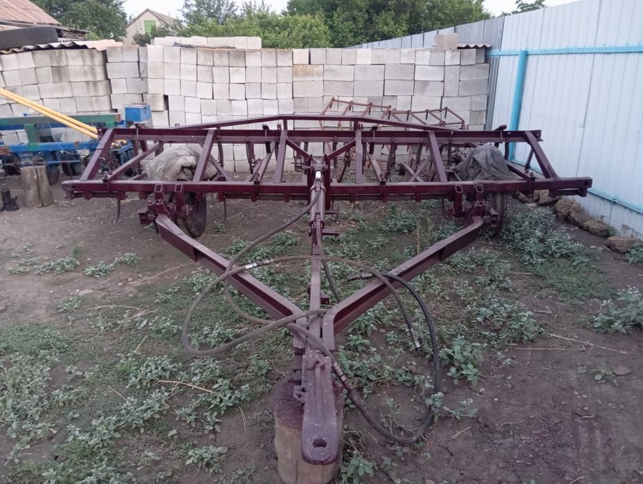 Продам культиватор кпс4.2