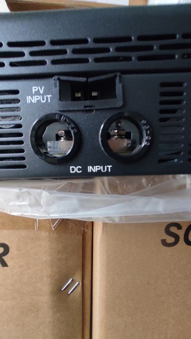 Гібридний Інвертор  3кВт на 24в 230V AC VEVOR