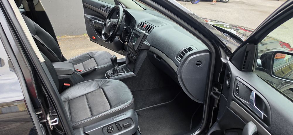 Skoda Octavia 2.0 TDI Highline Nacional