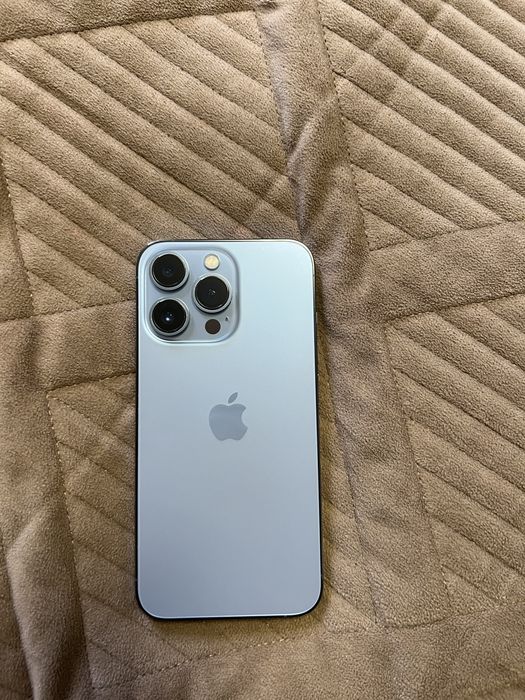 Продам Apple iphone 13pro