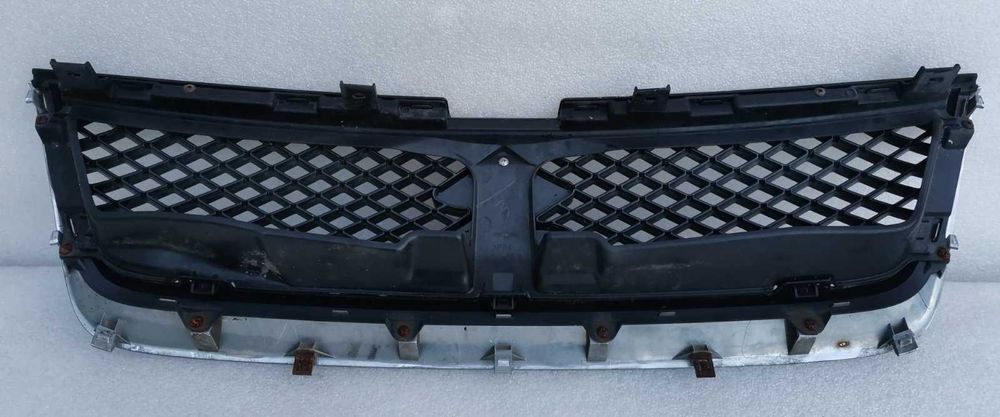 Решетка радиатора Suzuki Grand Vitara 2006-2012г.в. оригинал