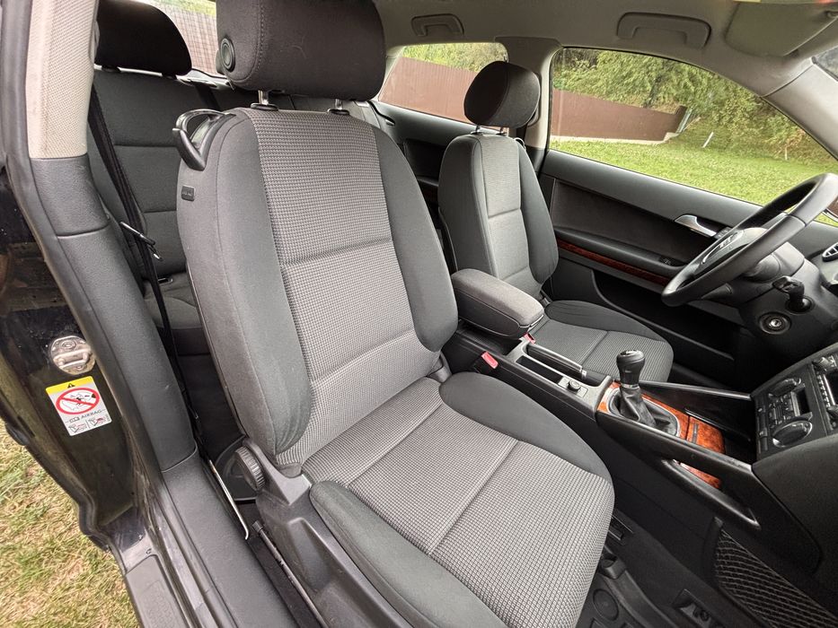 Audi A3 1,6 MPi бензин