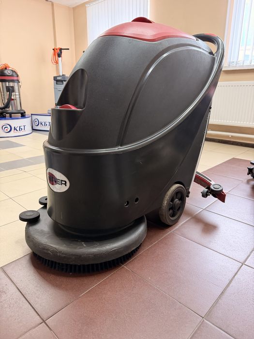 Підлогомийна машина Nilfisk Viper Karcher