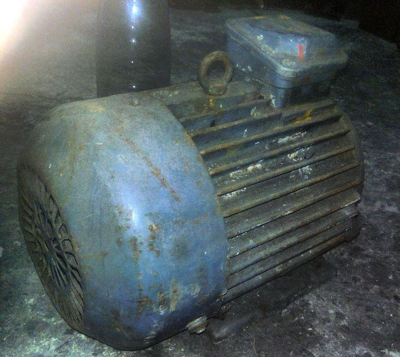 Електродвигатель 5,5 кВт, 2880 об/мин.