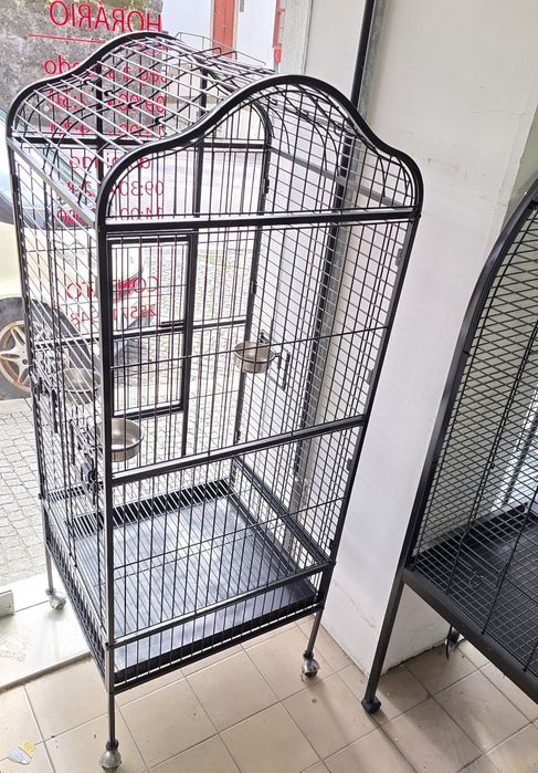 Gaiolas p/papagaios araras etc...