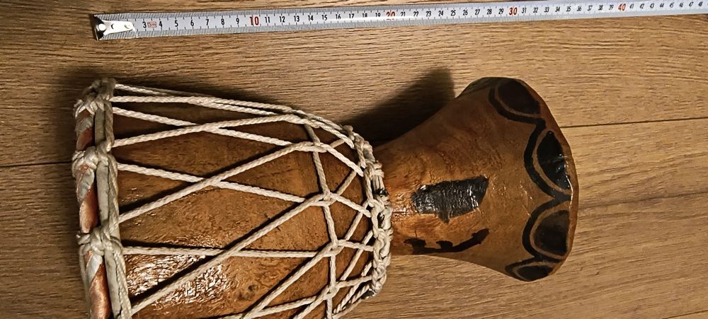 Bęben afrykański Djembe.