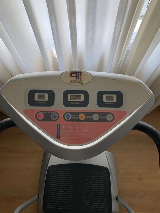 Vibrating Platform446671395666667521