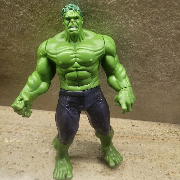 Hulk na baterie praktycznie nie używany , nietrafiony prezent