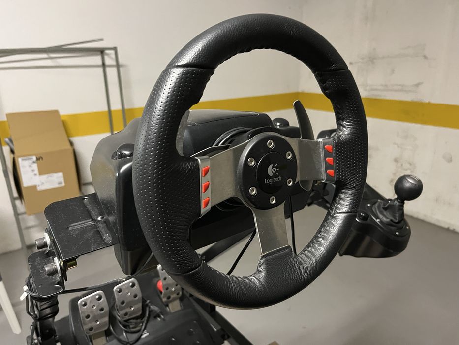 Simulador logitech g27 com playseat