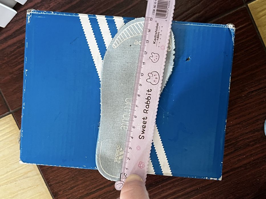 Літні кросівки adidas 24 розмір 13.5 см