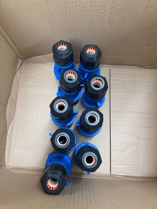 Ficha 2P+ terra 32A IP44/54 da Famatel