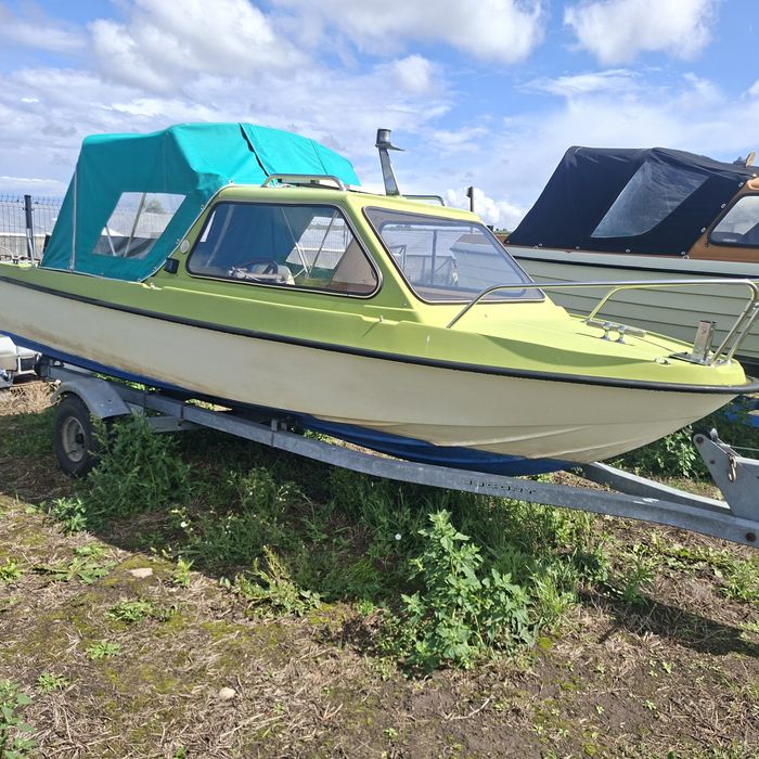 Łódka łódź kabinowa jofa 485