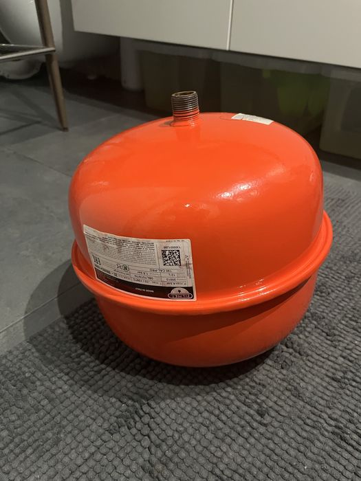Розширювальний бак Zilmet 12л