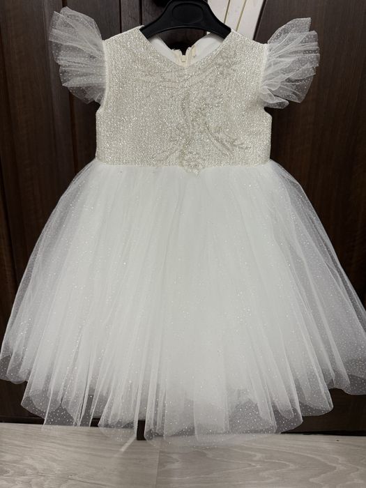 Сніжинка плаття біле білосніжне сукня біленька 2-4 роки