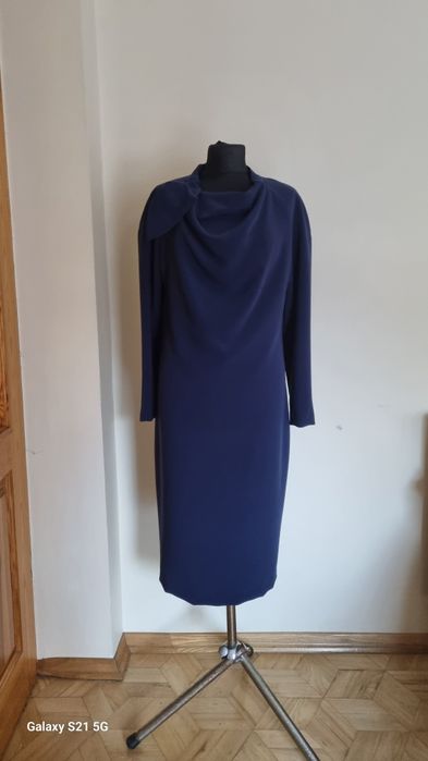 Nowa,elegancka granatowa sukienka  midi z draperią Dante Collection r.42/XL.