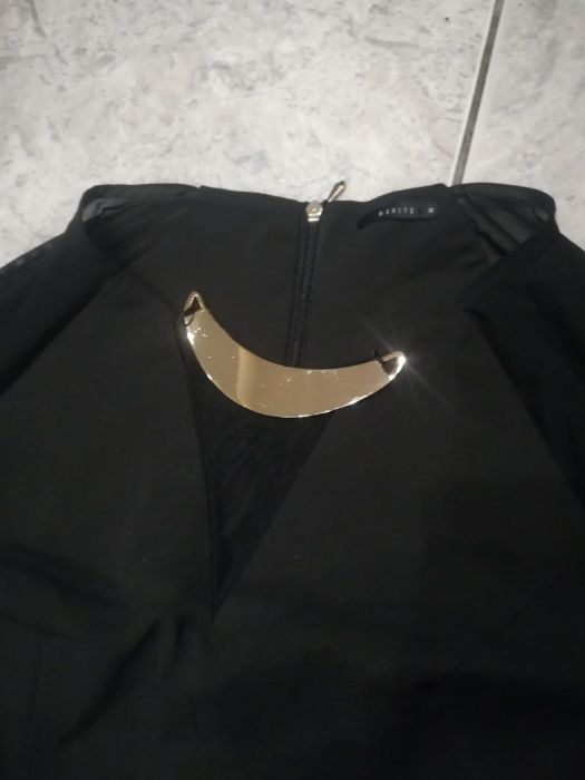 Czarna sukienka z siateczką MOHITO 36