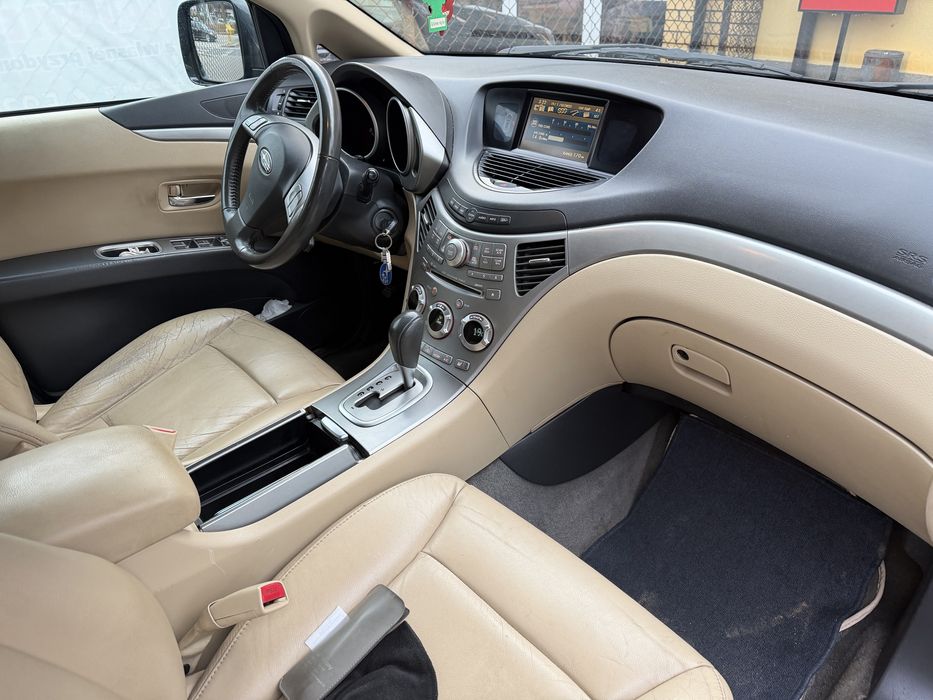 Subatu Tribeca 7 osobowy duze wygodne auto