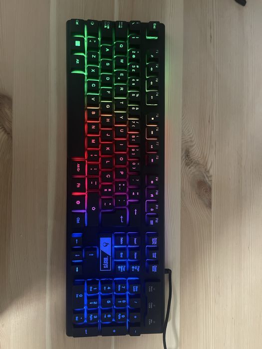 Teclado Insys Pro Gaming