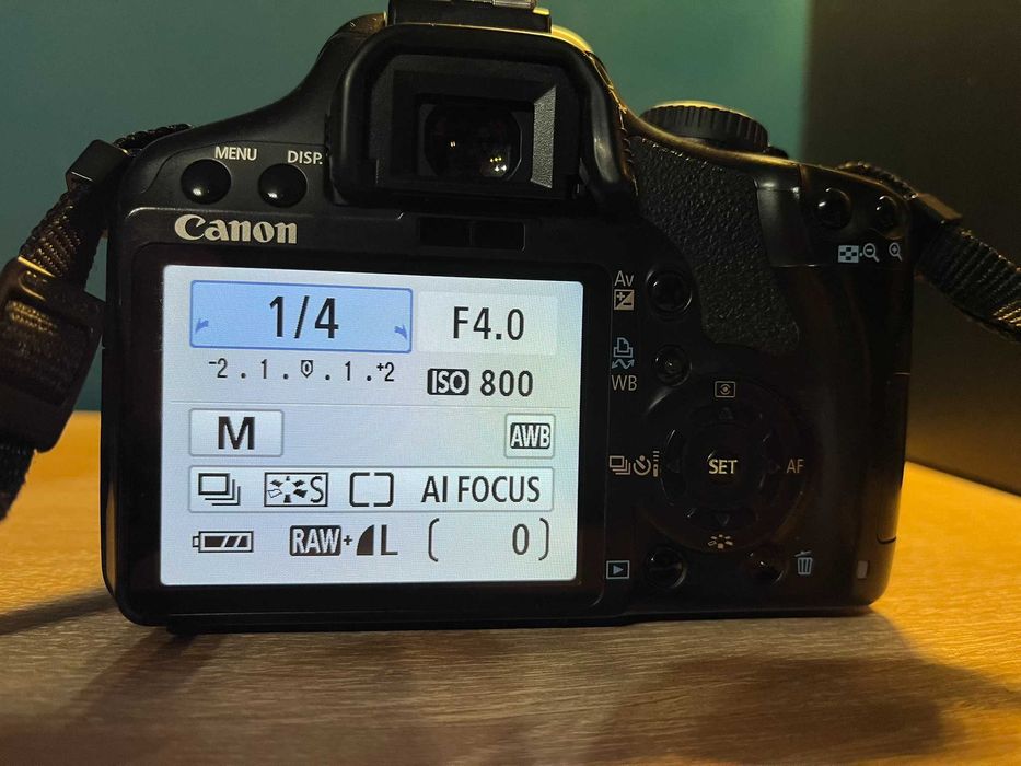 Aparat Canon EOS 450D