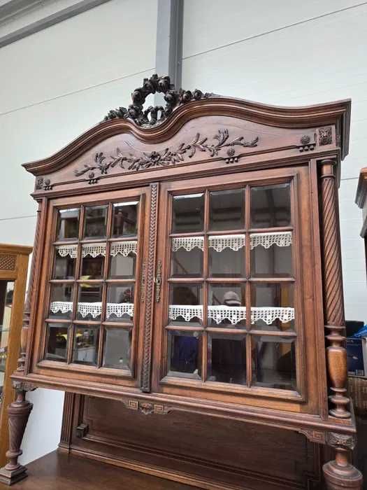 Klasyczny kredens w stylu secesyjnym. Transport cały kraj