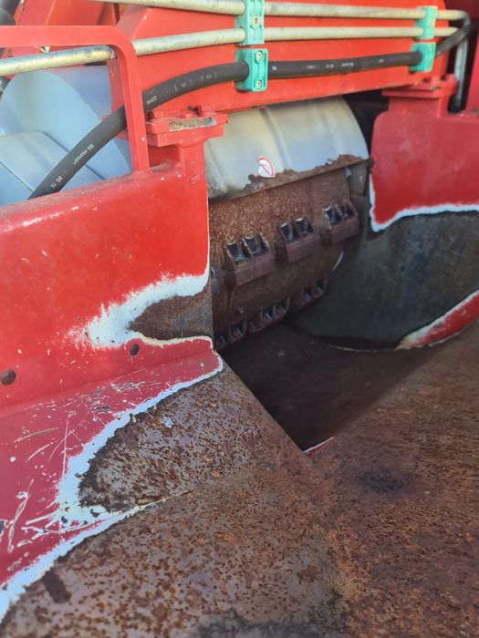 Kombajn do pestki dyni Moty 3000Ke