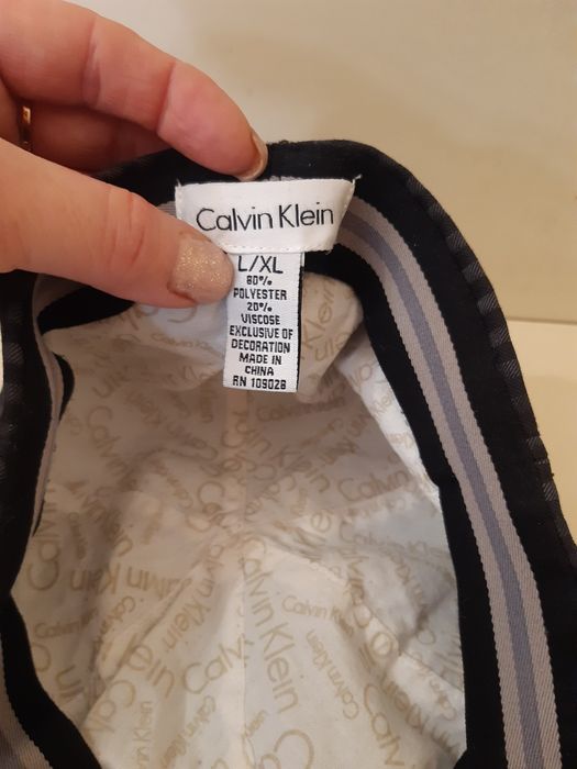 Czapka Calvin Klein.