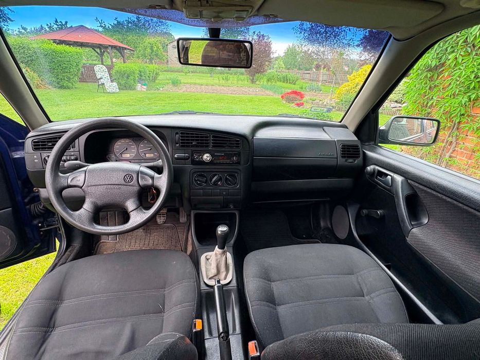 Volkswagen Golf III
