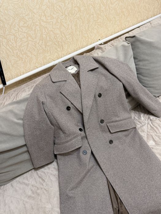 Осіннє пальто PULL&BEAR S-M
