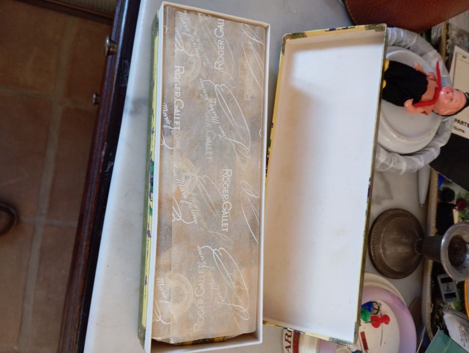 Caixa para colecionador Roger & Gallet  (rara)