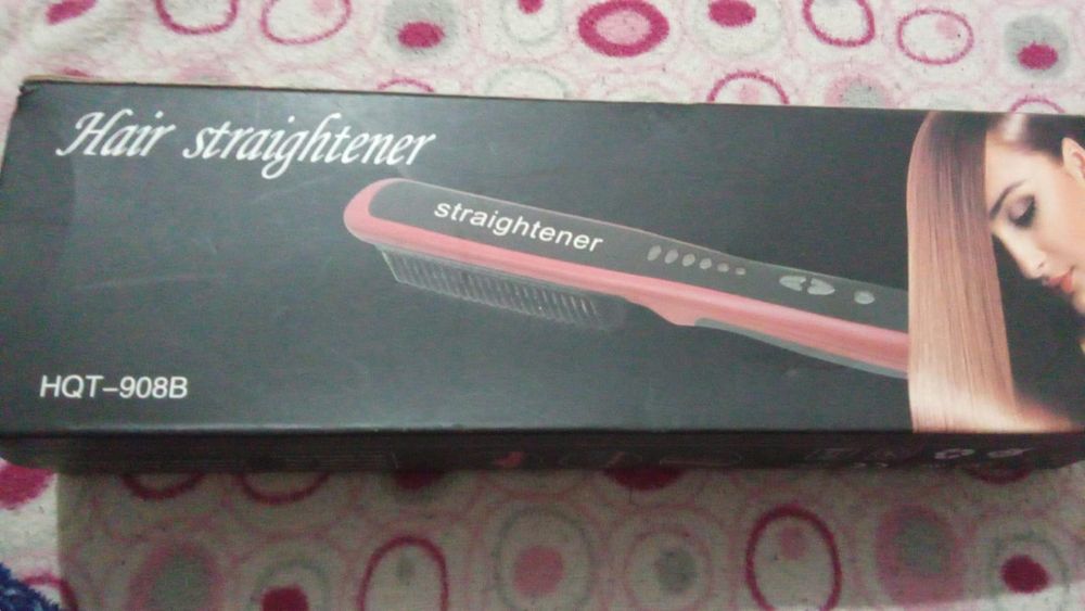 Escova alisadora de cabelo