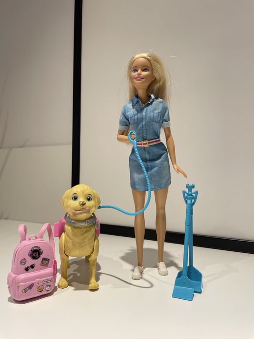 Barbie spacer z pieskiem
