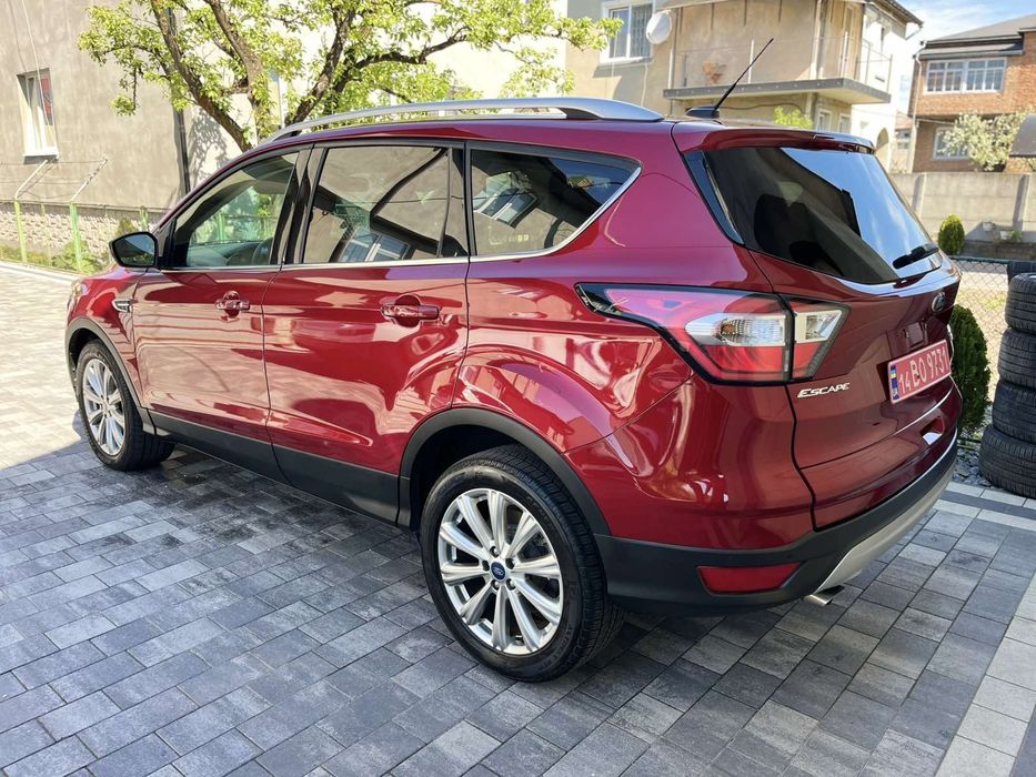 Ford Escape TITANIUM