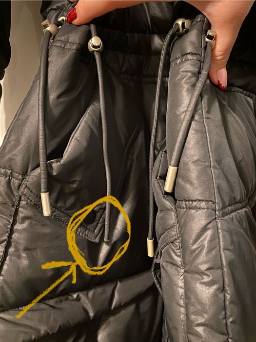 Dluga kurtka puchowa z futrem naruralnym