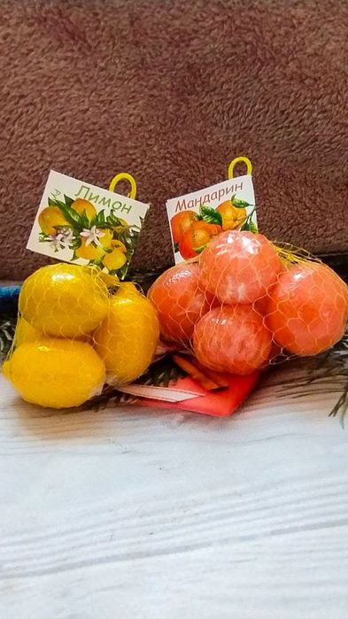 Мило мандарини і лимони