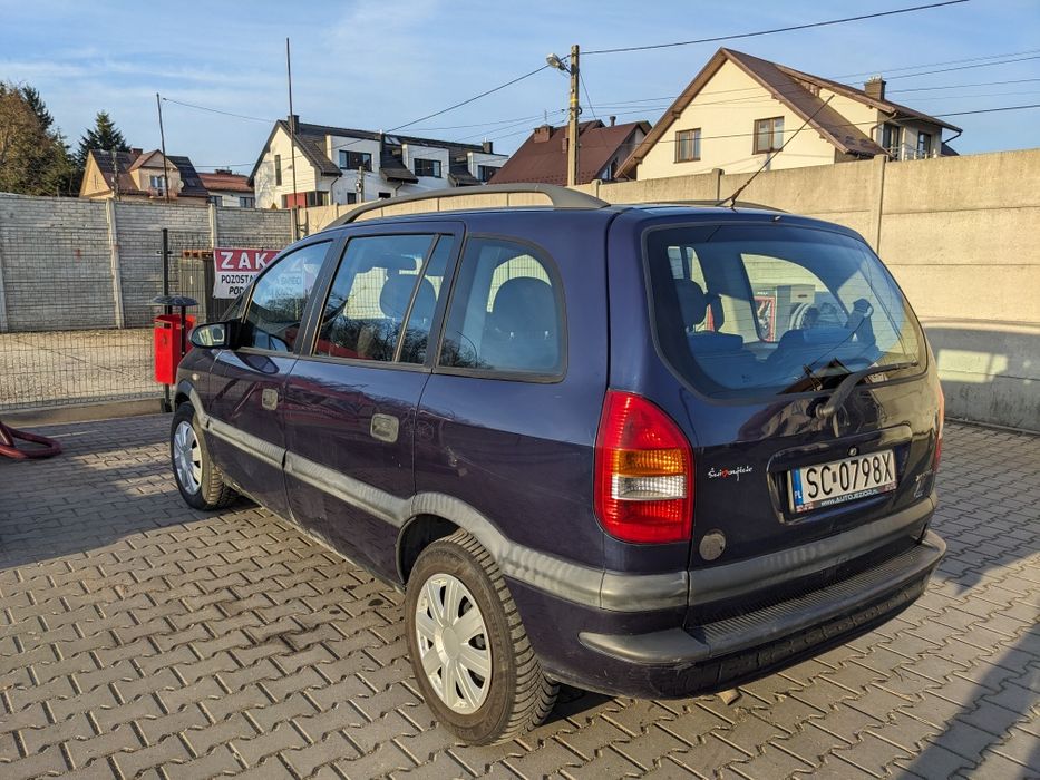Opel Zafira A 2001 1.6 benzyna