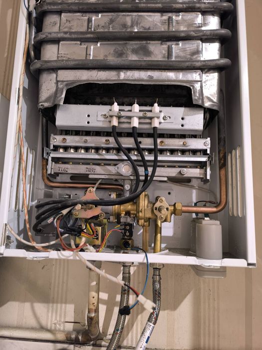 Монтаж установка ремонт замена газовых котлов колонок бойлеров.Сварка.