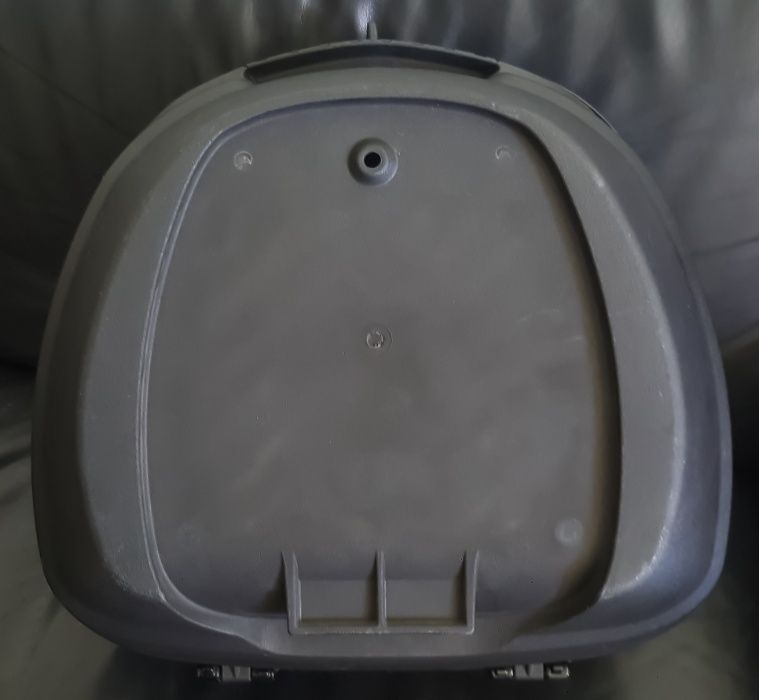 Mala mota Piaggio Preta. 33L