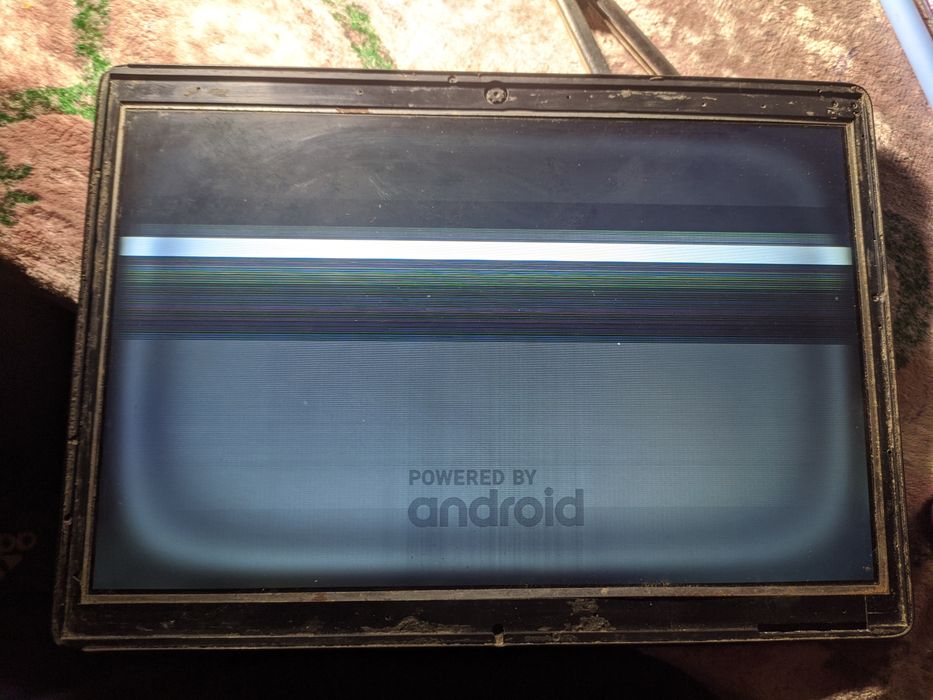 Планшет Bravis на запчасти .