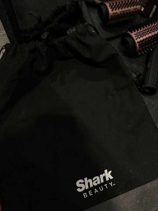 Продам професійний стайлер Shark FlexStyle.