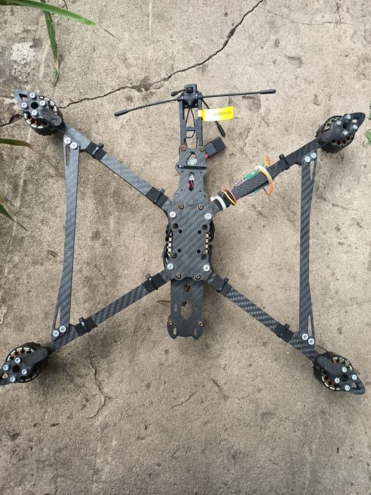 ФПВ дрон, FPV квадрокоптер