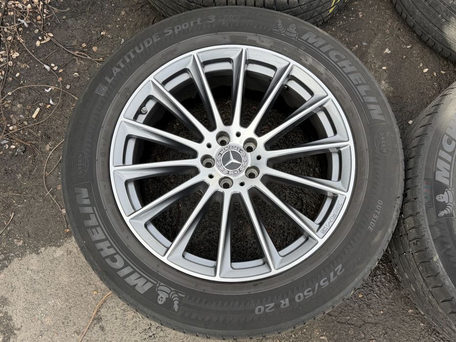 Оригинальные диски Mercedes AMG R20 с летней резиной michelin 275/50